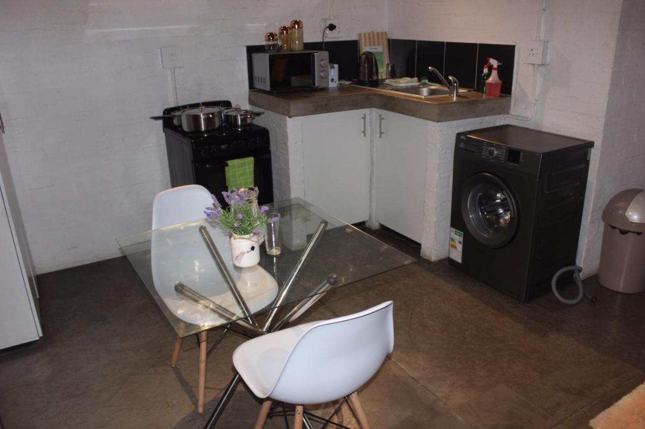 Cozy Apartment In The Center Of Maboneng With Free Wifi Γιοχάνεσμπουργκ Εξωτερικό φωτογραφία