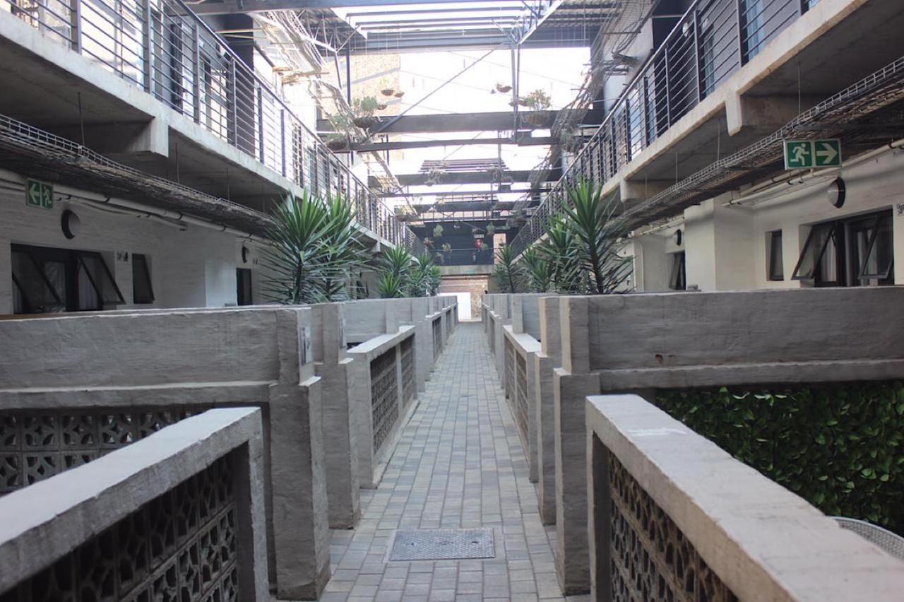 Cozy Apartment In The Center Of Maboneng With Free Wifi Γιοχάνεσμπουργκ Εξωτερικό φωτογραφία